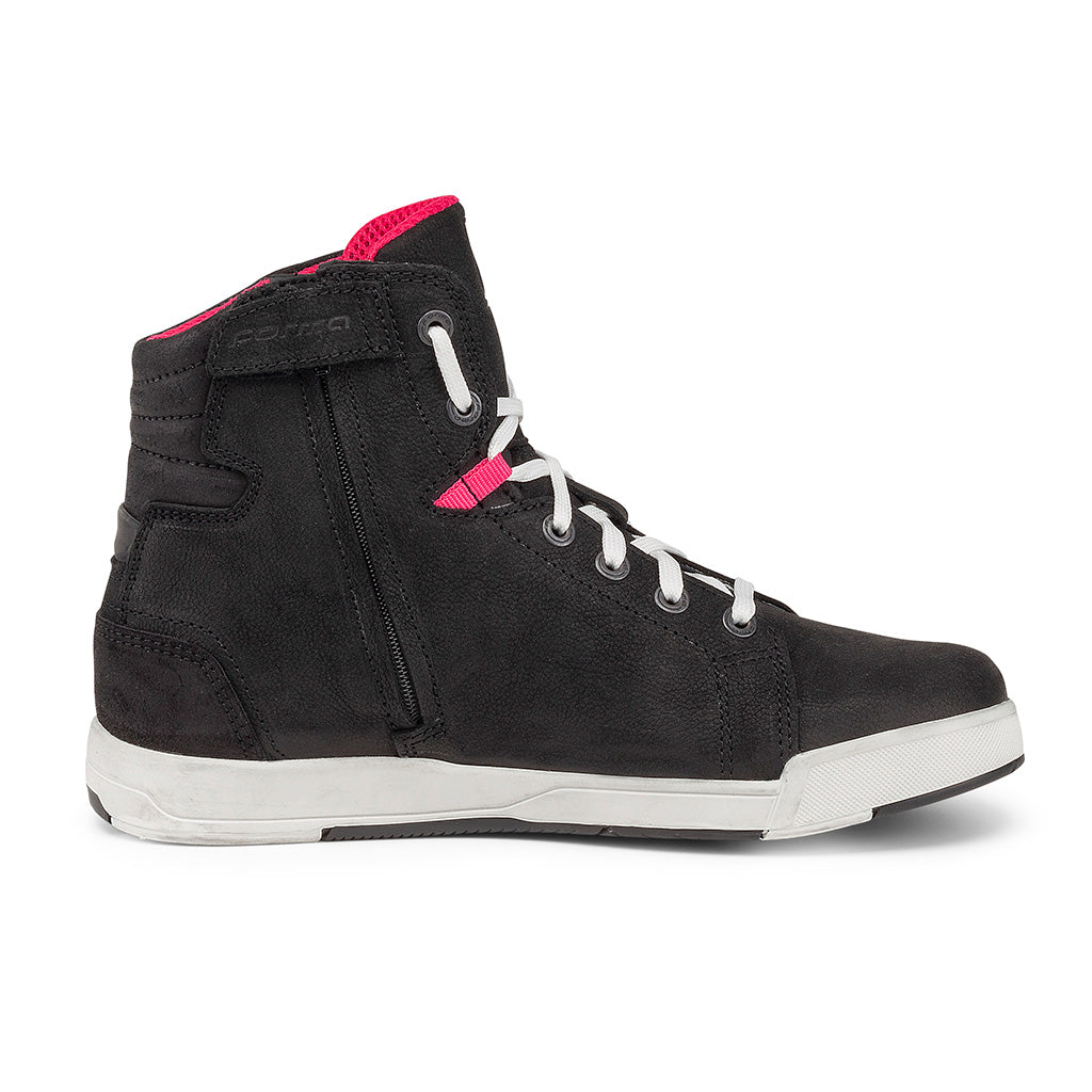 Forma swift x boots motorcycle womens lady urban city white black footwear alpine gear tech track street road alpine home main support