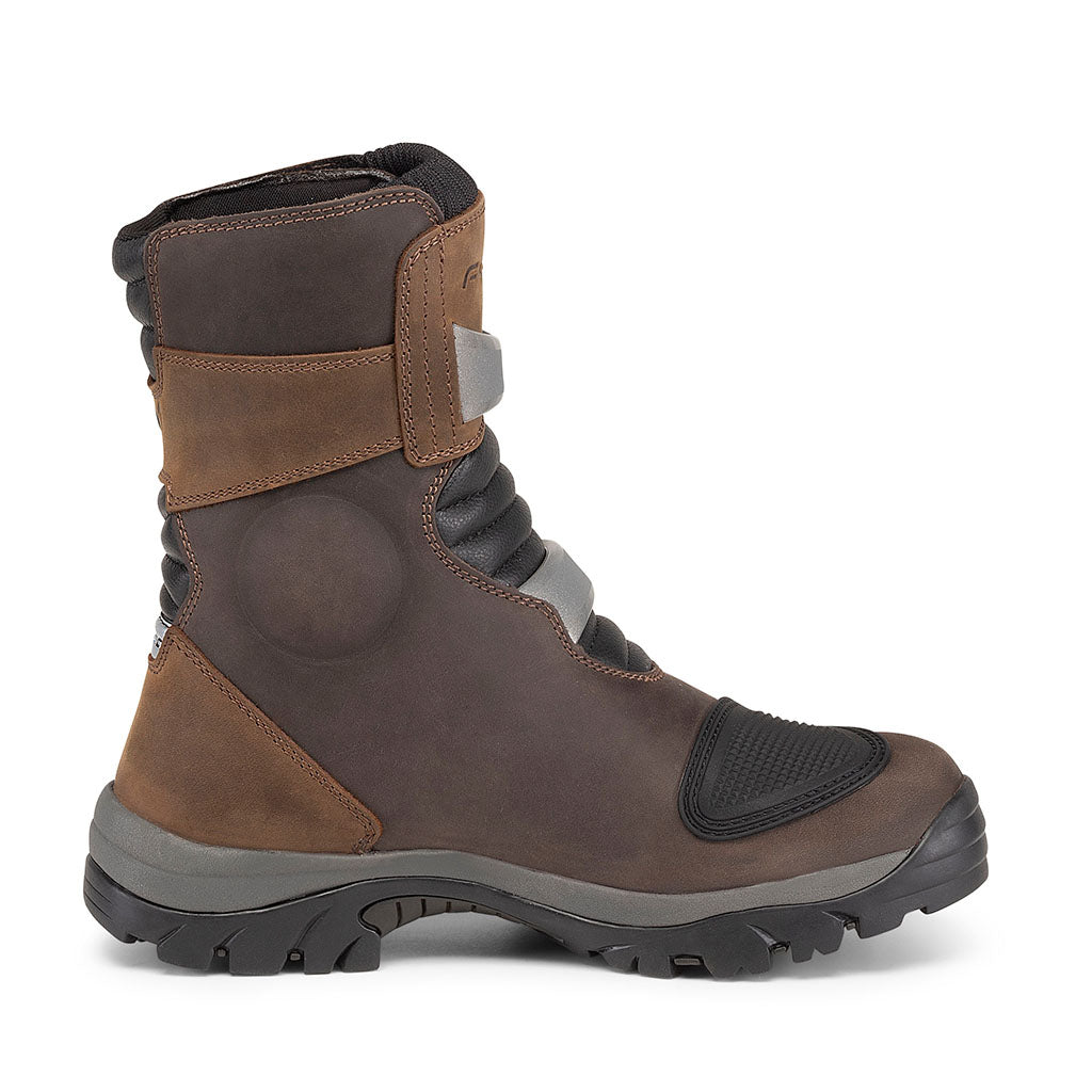 motorcycle boots | Forma Adventure Low Dry brown adv touring