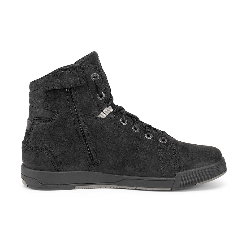 motorcycle boots | Forma Swift X Dry black waterproof urban city