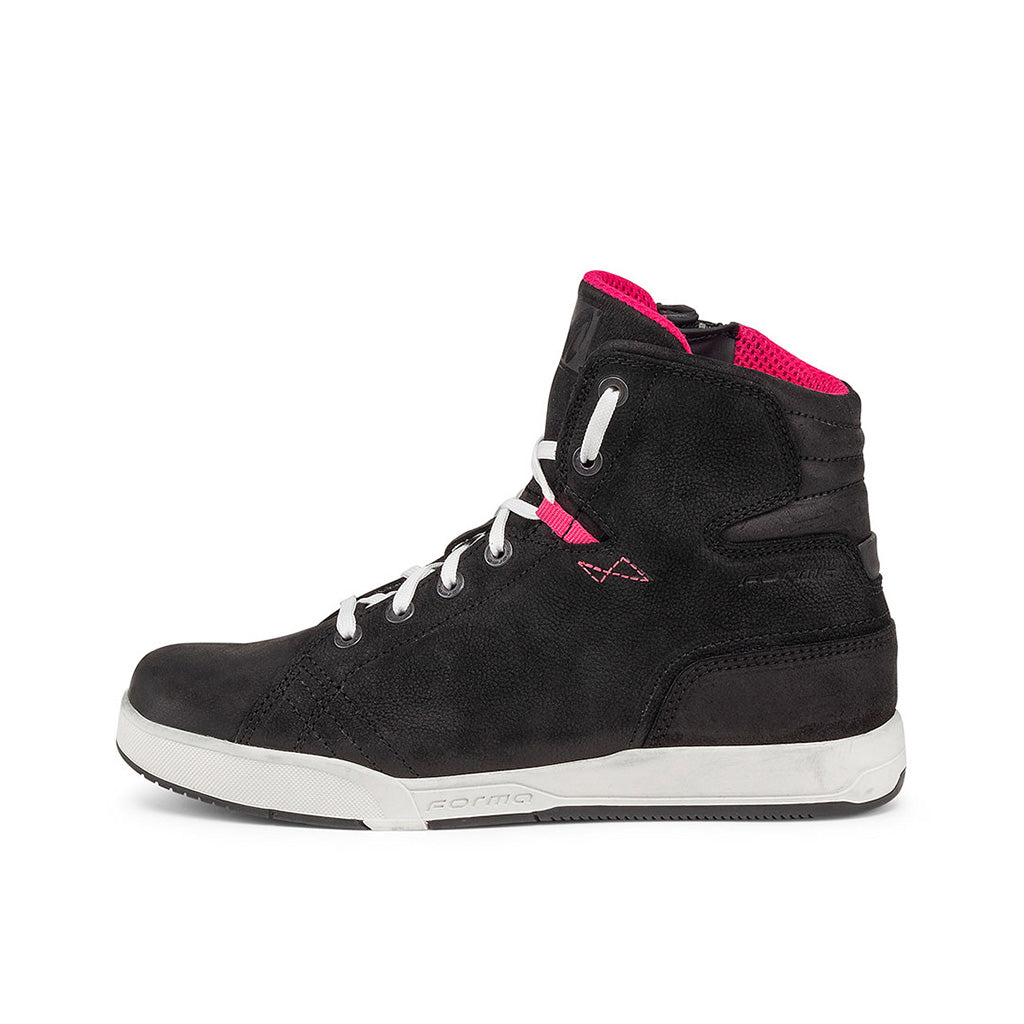 motorcycle boots | Forma Swift X Dry waterproof black white urban