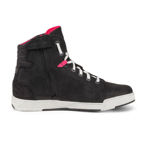 Forma swift x boots motorcycle womens  lady urban  city white black footwear alpine gear tech track street road alpine home main support 
